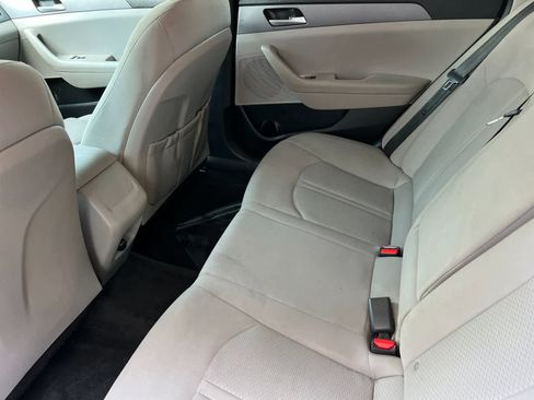 Used 2018 Hyundai Sonata SE image 5