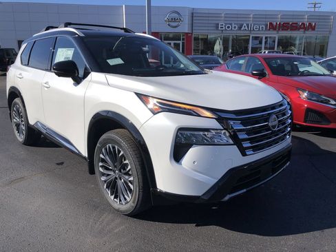 New 2026 Nissan Rogue Platinum w/ Platinum Premium Package image 15