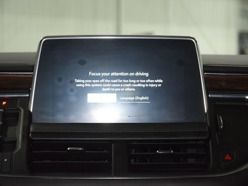 Used 2023 Chevrolet Tahoe High Country AWD/4WD image 31
