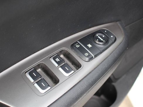 Used 2019 Kia Optima LX w/ LX 17" Wheel Package FWD image 13