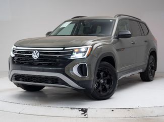 Used 2024 Volkswagen Atlas Peak Edition SE AWD/4WD video 1