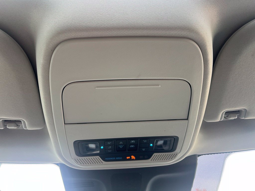 Used 2025 Ford Expedition Max Active AWD/4WD image 36