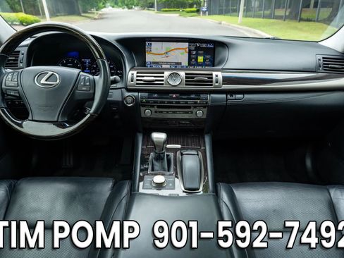 Used 2014 Lexus LS 460 w/ Comfort Package RWD image 17