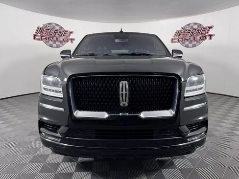 Used 2020 Lincoln Navigator L Reserve w/ Equipment Group 208A Reserve image 2