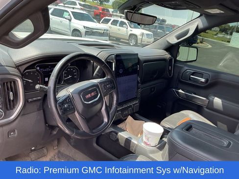 Used 2020 GMC Sierra 1500 AT4 w/ AT4 Premium Package AWD/4WD image 8