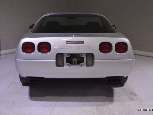 Used 1996 Chevrolet Corvette 2dr Coupe image 10