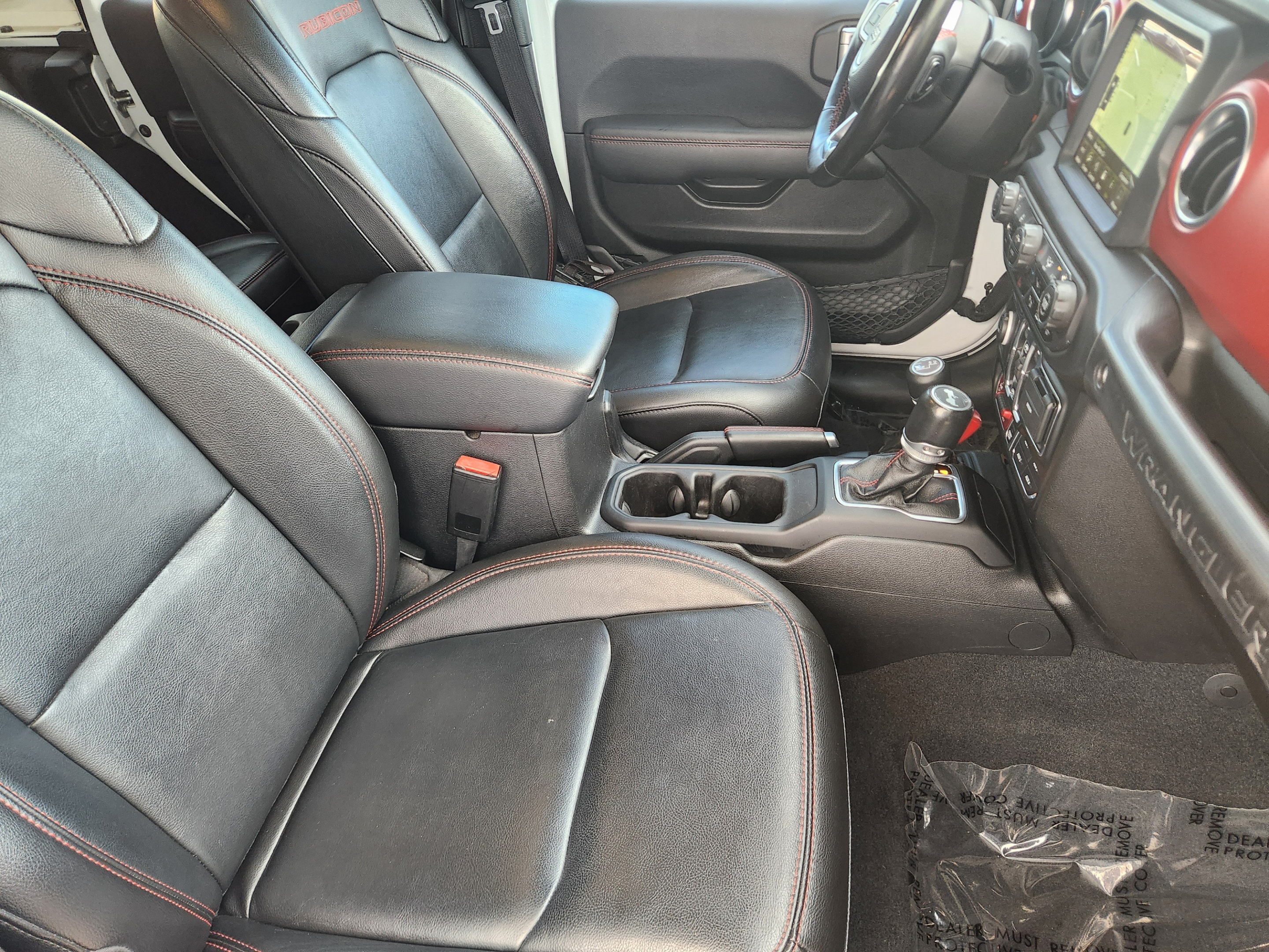 Used 2023 Jeep Wrangler Unlimited Rubicon AWD/4WD image 15