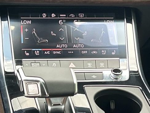 Used 2024 Audi Q8 Premium Plus AWD/4WD image 30