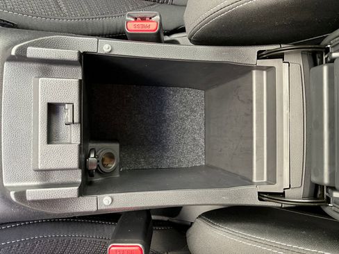 Certified 2023 Subaru Outback Premium image 34