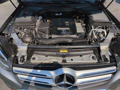 Used 2018 Mercedes-Benz GLC 300 4MATIC image 22