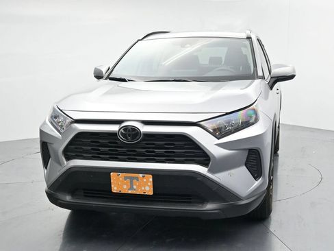 Used 2019 Toyota RAV4 LE w/ All Weather Liner Package AWD/4WD image 3