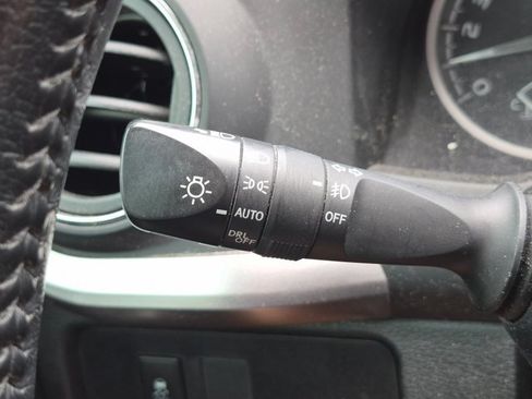 Used 2023 Toyota Tacoma SR5 RWD image 6