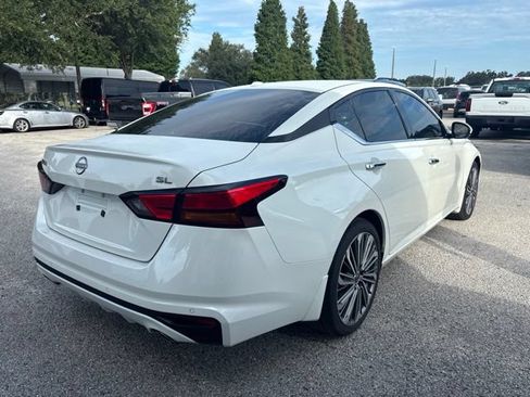 Used 2024 Nissan Altima 2.5 SL FWD image 5