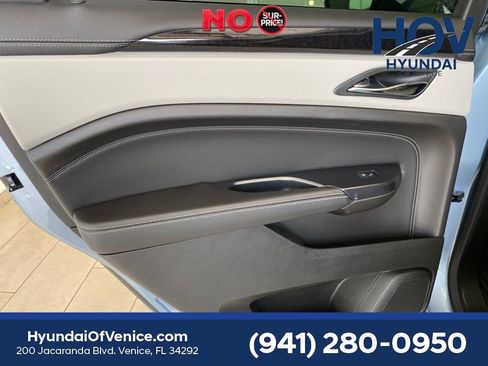 Used 2013 Cadillac SRX Performance FWD image 63