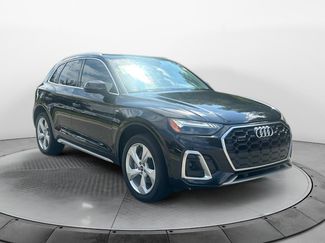 Certified 2024 Audi Q5 2.0T Prestige w/ Prestige Package AWD/4WD video 1