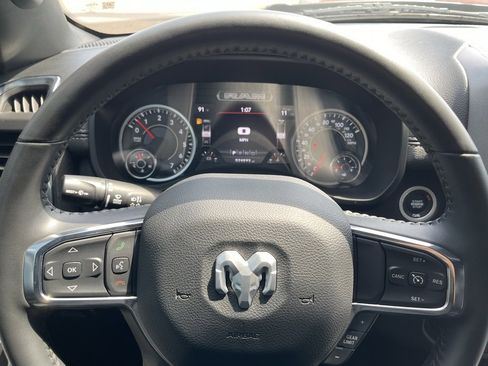 Used 2024 RAM 1500 Laramie image 11