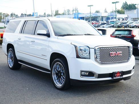 Used 2015 GMC Yukon XL Denali w/ Touring Package image 7