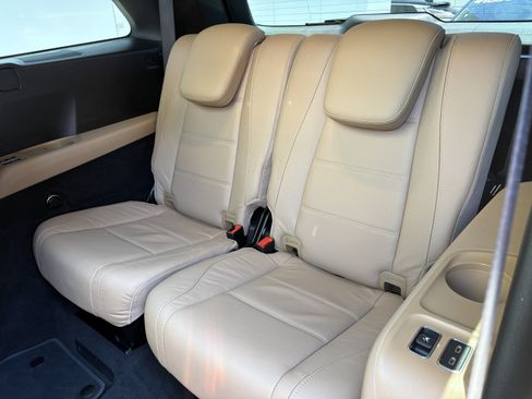 Used 2024 Mercedes-Benz GLS 580 4MATIC image 14
