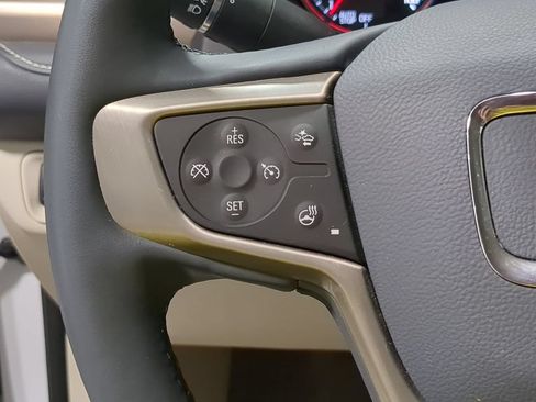 Used 2023 GMC Acadia Denali w/ Denali Technology Package AWD/4WD image 29