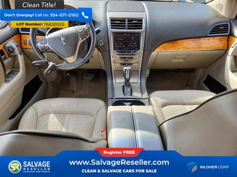 Used 2012 Lincoln MKX FWD image 11