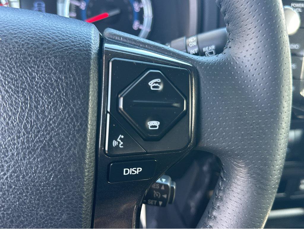 Used 2018 Toyota 4Runner TRD Off-Road Premium AWD/4WD image 23