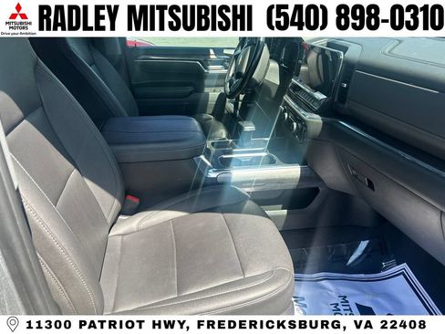 Used 2023 Chevrolet Silverado 1500 LTZ AWD/4WD image 13