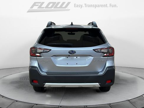 Used 2023 Subaru Outback Limited image 8