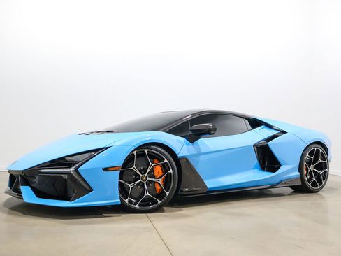 Used 2025 Lamborghini Revuelto AWD/4WD image 3