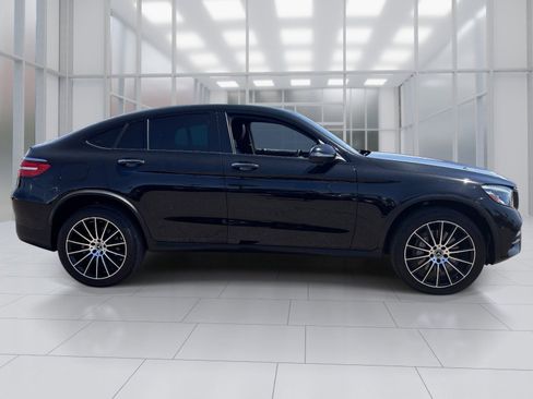Used 2019 Mercedes-Benz GLC 300 4MATIC Coupe image 7