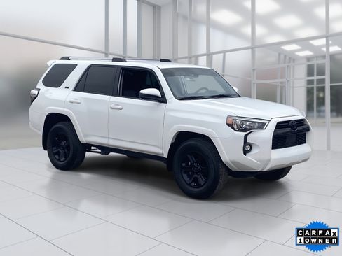 Used 2023 Toyota 4Runner SR5 image 8