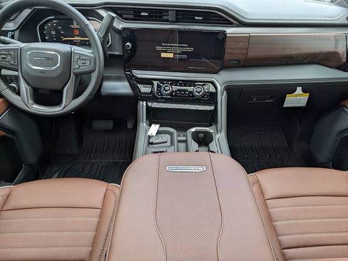 New 2026 GMC Sierra 2500 Denali Ultimate AWD/4WD image 12