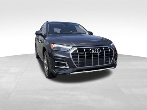 Used 2023 Audi Q5 2.0T Premium w/ Convenience Package AWD/4WD image 7