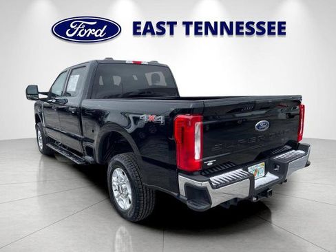 Certified 2025 Ford F250 XLT image 5