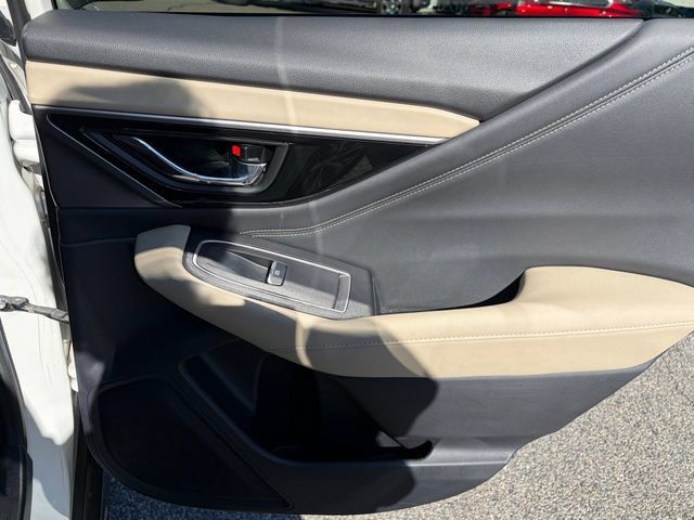 Used 2020 Subaru Outback Limited AWD/4WD image 31