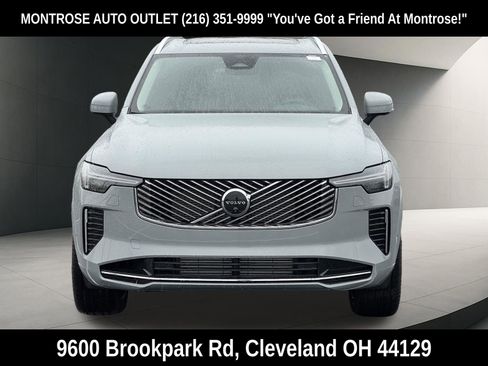 New 2026 Volvo XC90 B6 Plus w/ Protection Package Premier AWD/4WD image 8