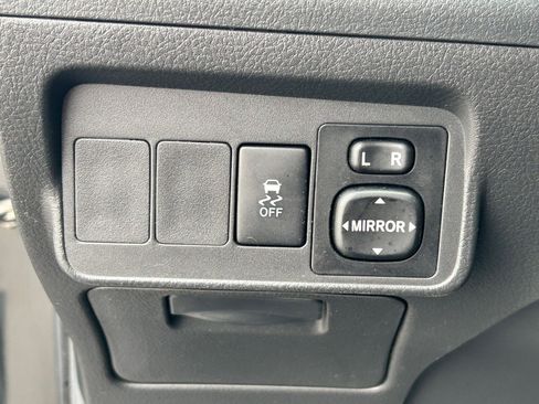 Used 2010 Toyota Corolla S FWD image 21
