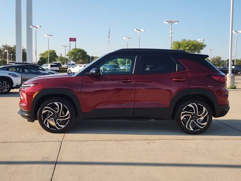 Used 2025 Chevrolet TrailBlazer RS w/ Convenience Package FWD image 8