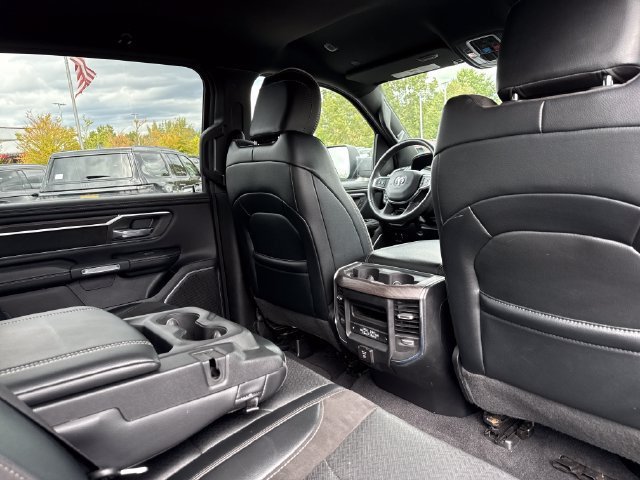 Used 2025 RAM 1500 Laramie AWD/4WD image 18