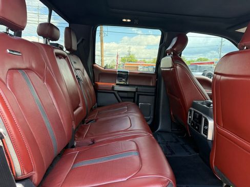 Used 2022 Ford F450 Platinum w/ FX4 Off-Road Package image 28
