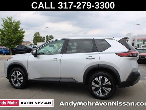Used 2023 Nissan Rogue SV AWD/4WD image 4