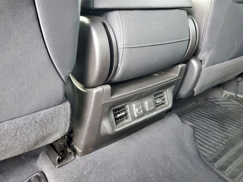 Used 2019 Chevrolet Silverado 1500 LT w/ All-Star Edition image 28