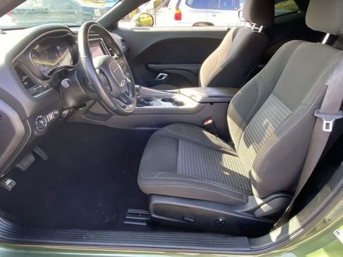 Used 2020 Dodge Challenger SXT w/ Blacktop Package image 10