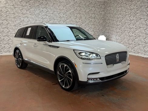 Used 2021 Lincoln Aviator Reserve w/ Equipment Group 201A image 1