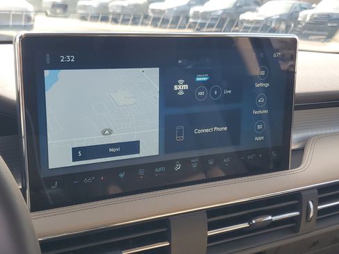 Certified 2024 Lincoln Corsair AWD w/ Equipment Group 101A image 14