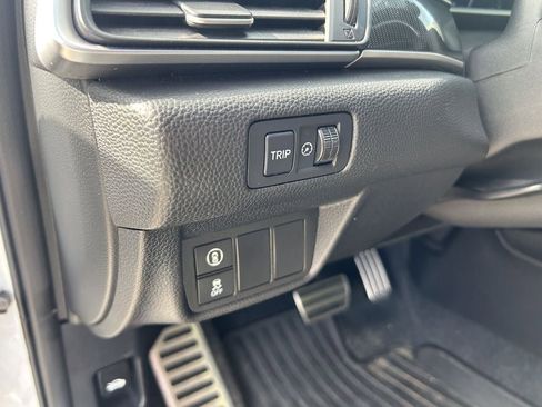Used 2022 Honda Accord Sport image 11