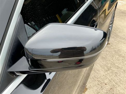 Used 2020 BMW 330i Sedan w/ Convenience Package image 12