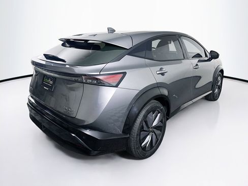 Used 2023 Nissan Ariya AWD image 9