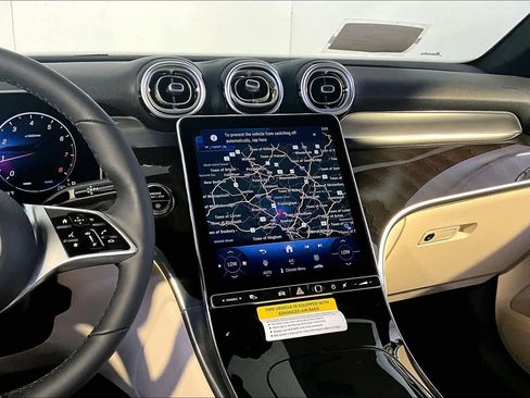 New 2026 Mercedes-Benz GLC 300 4MATIC image 8