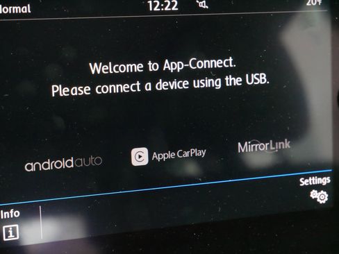 Used 2018 Volkswagen Golf Alltrack SE image 30