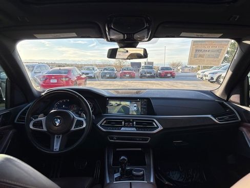 Used 2022 BMW X5 xDrive40i w/ M Sport Package image 20